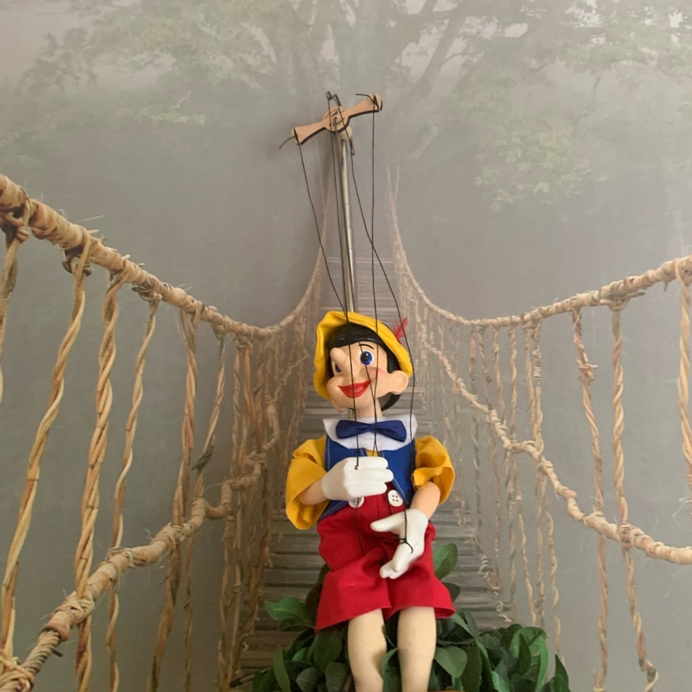Pinocchio Marionette 1991